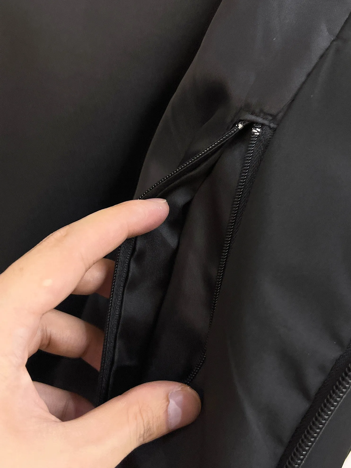 Same Style， ， 2026 New Arrival ， Original Premium Breathable ， ， ， Quality。 ， Sizes：M～3XL，